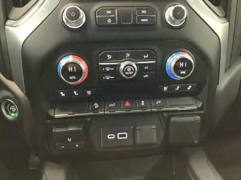 Used 2022 GMC Sierra 1500 SLT w/ SLT Premium Package image 24