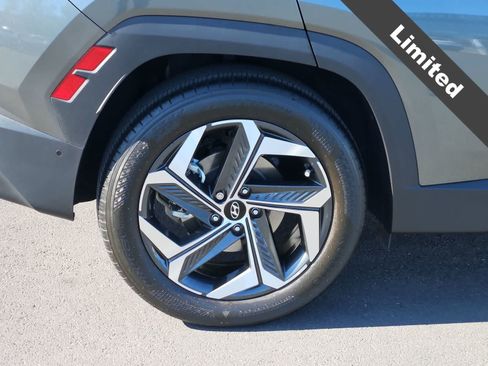 Used 2023 Hyundai Tucson Limited w/ Cargo Package FWD image 12