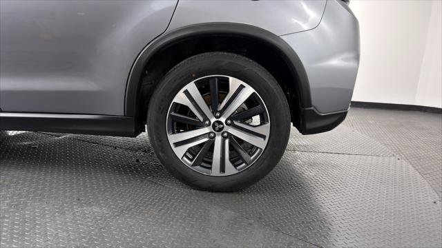 Used 2025 Mitsubishi Outlander Sport SE AWD/4WD image 36