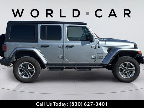 Used 2020 Jeep Wrangler Unlimited Sahara AWD/4WD image 3