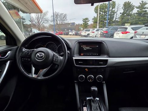 Used 2016 MAZDA CX-5 Touring image 15