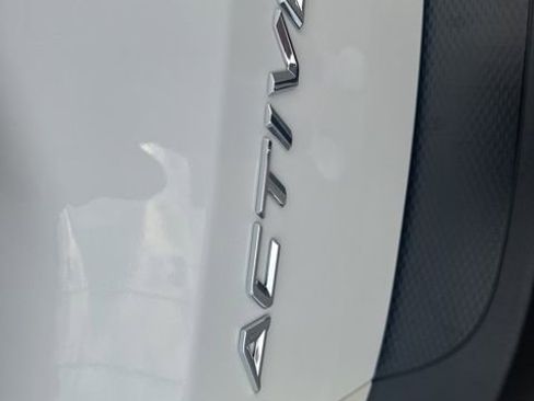 Used 2024 Ford Escape Active image 9