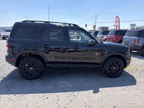 Used 2025 Ford Bronco Sport Badlands AWD/4WD image 5