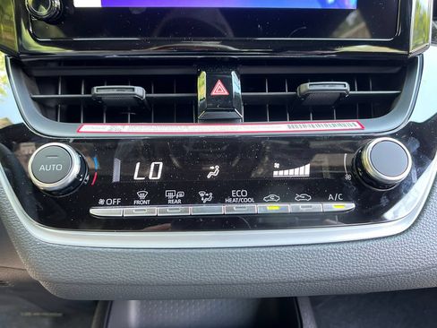 New 2026 Toyota Corolla SE FWD image 17