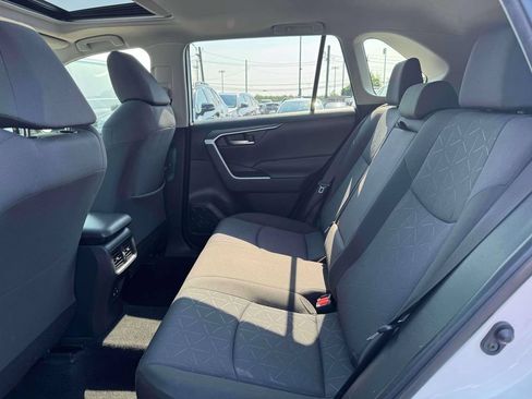 Used 2020 Toyota RAV4 XLE w/ Convenience Package AWD/4WD image 14