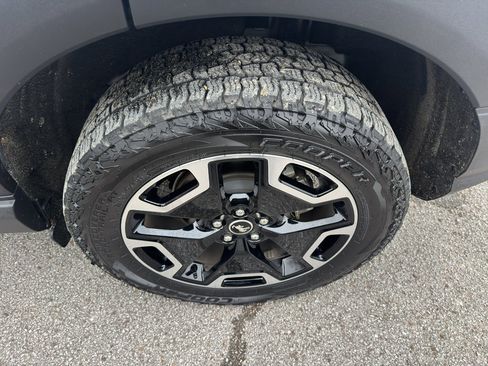 Used 2023 Ford Bronco Sport Outer Banks w/ Tech Package image 22