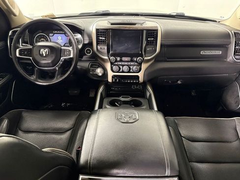 Used 2019 RAM 1500 Laramie AWD/4WD image 41