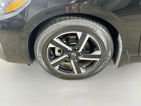 Used 2024 Nissan Sentra SV w/ Trunk Package FWD image 8