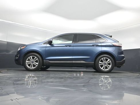 Used 2018 Ford Edge SEL w/ Equipment Group 201A FWD image 7