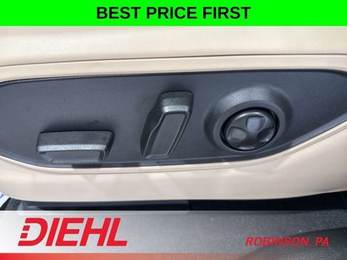 New 2026 Jeep Grand Cherokee Limited w/ Luxury Tech Group II AWD/4WD image 21