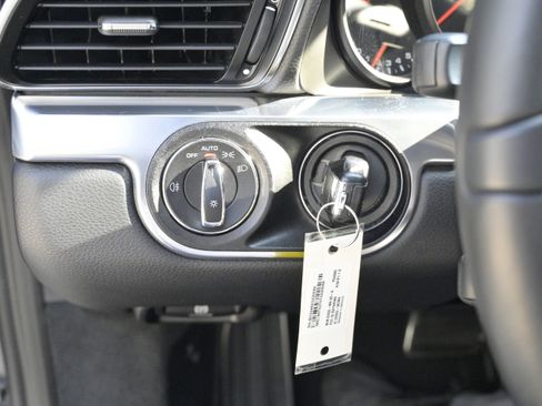 Used 2016 Porsche 911 Carrera 4 image 23