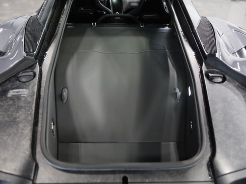 Used 2023 McLaren GT RWD image 7
