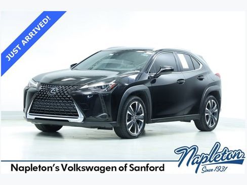 Used 2021 Lexus UX 200 w/ Accessory Package (Z2) image 1