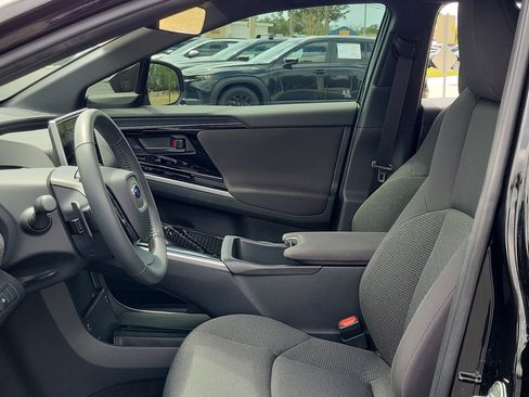Certified 2023 Subaru Solterra AWD image 22