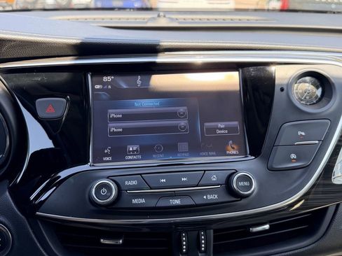 Used 2019 Buick Envision Essence image 24