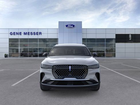 New 2026 Lincoln Nautilus Premier image 28