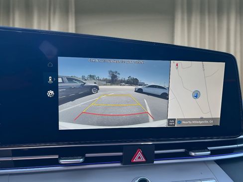 New 2026 Hyundai Elantra Limited image 24