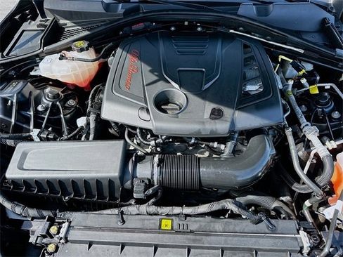 Used 2023 Alfa Romeo Giulia Sprint image 27