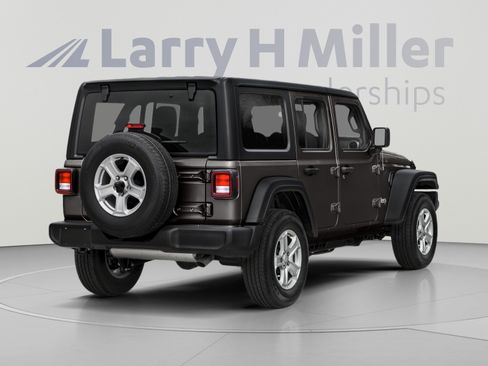 Used 2019 Jeep Wrangler Unlimited Sport S AWD/4WD image 2