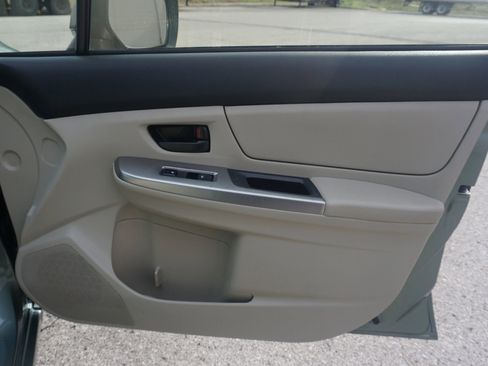 Used 2016 Subaru Impreza 2.0i image 13