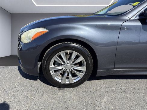 Used 2011 INFINITI M37 image 9