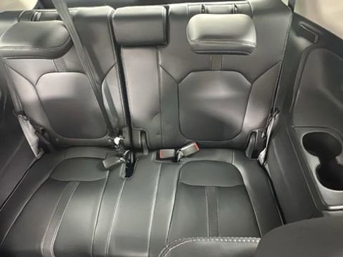 Used 2023 Honda Pilot EX-L image 15