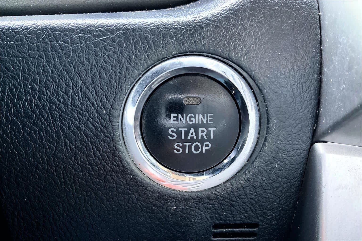 Used 2019 Toyota 4Runner Limited RWD image 52