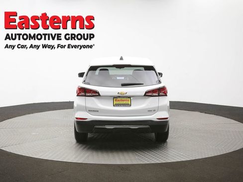 Used 2022 Chevrolet Equinox LT image 36