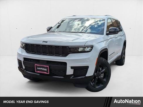 New 2025 Jeep Grand Cherokee L Altitude image 1