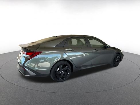 Used 2026 Hyundai Elantra Sport FWD image 14