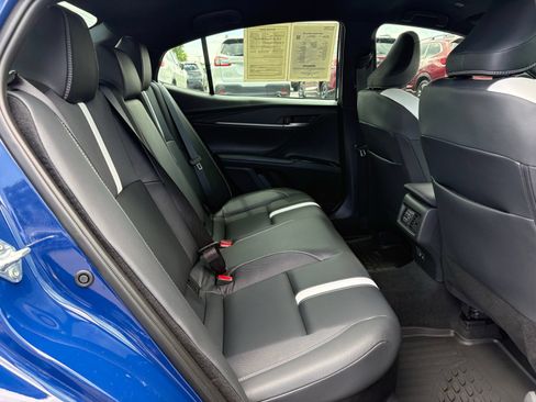 Used 2025 Toyota Camry SE FWD image 30