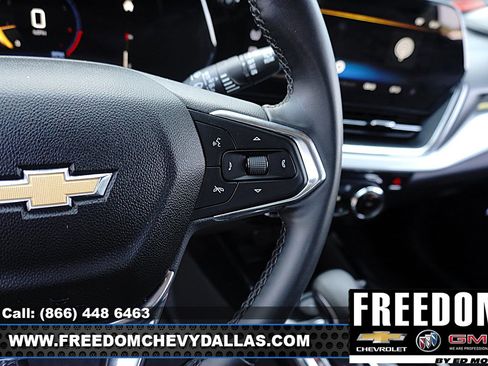 Certified 2025 Chevrolet Trax LT w/ Driver Confidence Package FWD image 21