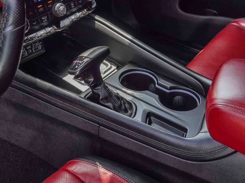 Certified 2022 Dodge Durango R/T w/ Tow 'N Go Package AWD/4WD image 18