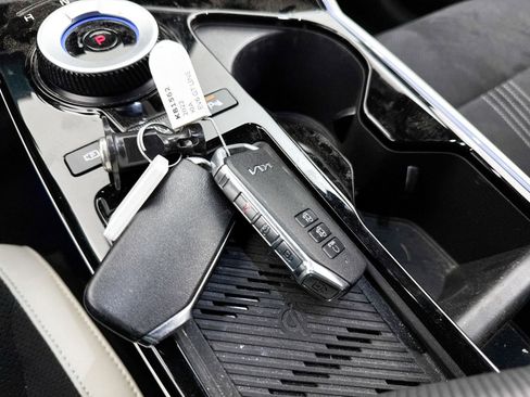 Used 2022 Kia EV6 GT-Line w/ GT-Line Suede Seat Package image 36