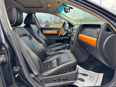 Used 2009 Lincoln MKZ image 18