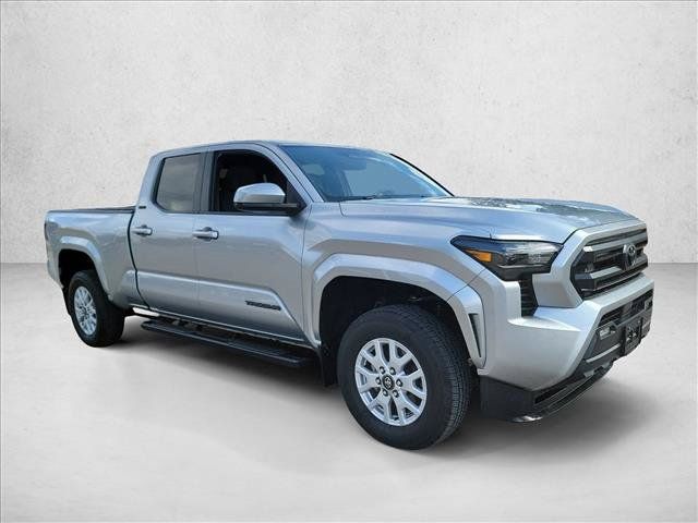 Used 2024 Toyota Tacoma SR5 RWD image 3