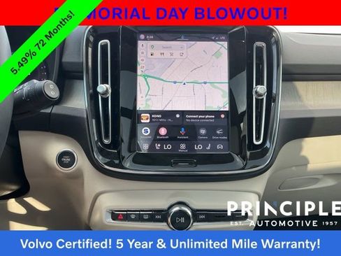 Certified 2024 Volvo XC40 B5 Ultimate w/ Climate Package AWD/4WD image 19