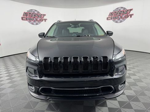 Used 2016 Jeep Cherokee Limited image 2