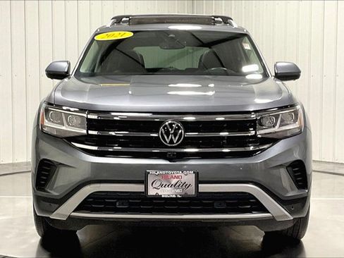 Used 2021 Volkswagen Atlas SEL Premium image 2