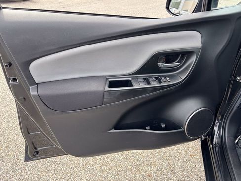 Used 2015 Toyota Yaris LE image 13