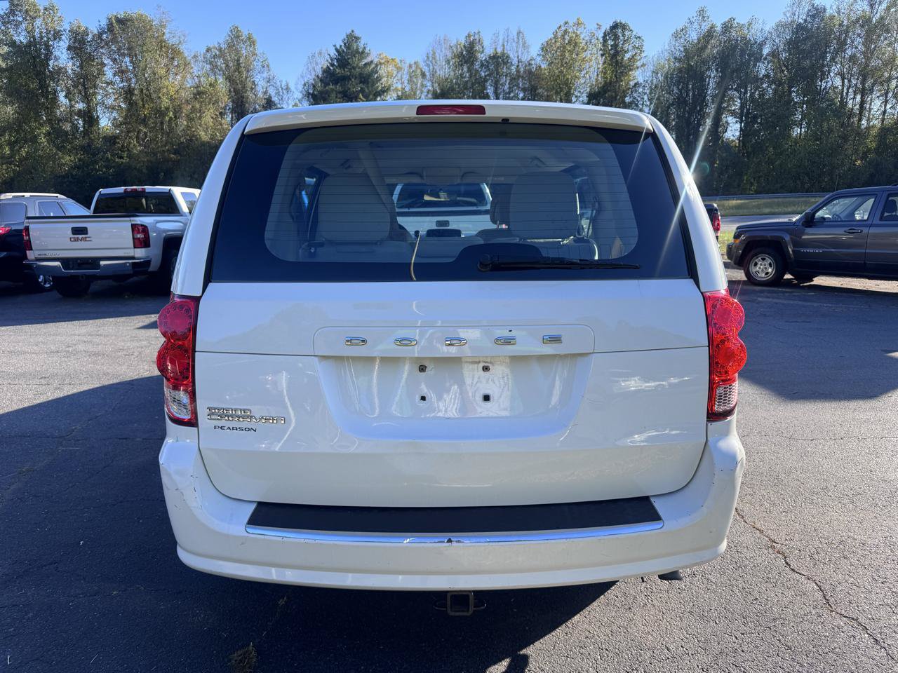 Used 2012 Dodge Grand Caravan American Value Package FWD image 6