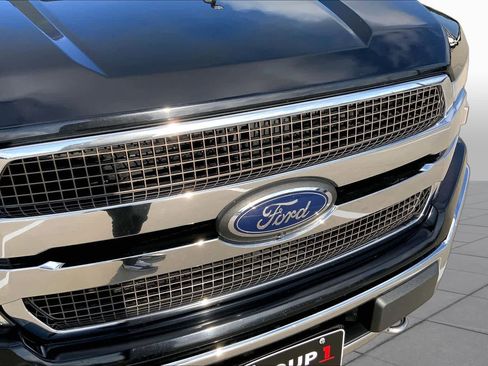 Used 2019 Ford F150 King Ranch w/ Equipment Group 601A Luxury AWD/4WD image 30