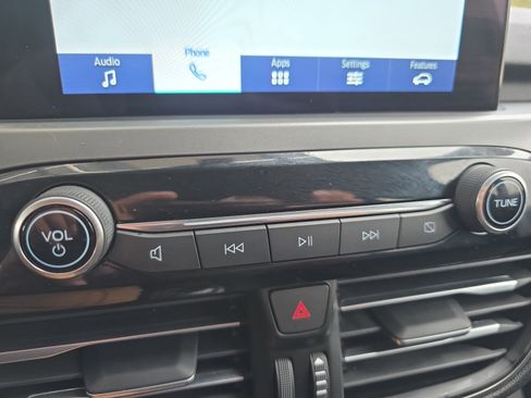 Used 2024 Ford Escape Active image 15