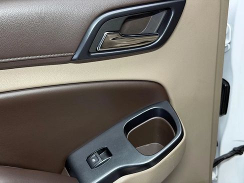 Used 2015 Chevrolet Suburban LT w/ Max Trailering Package RWD image 21