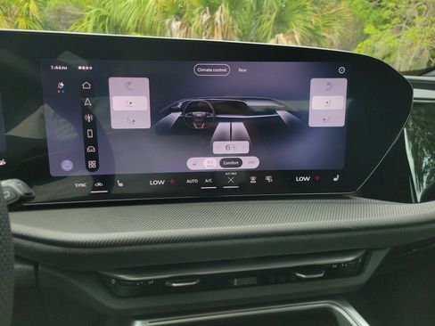 New 2026 Audi SQ5 Premium Plus AWD/4WD image 19