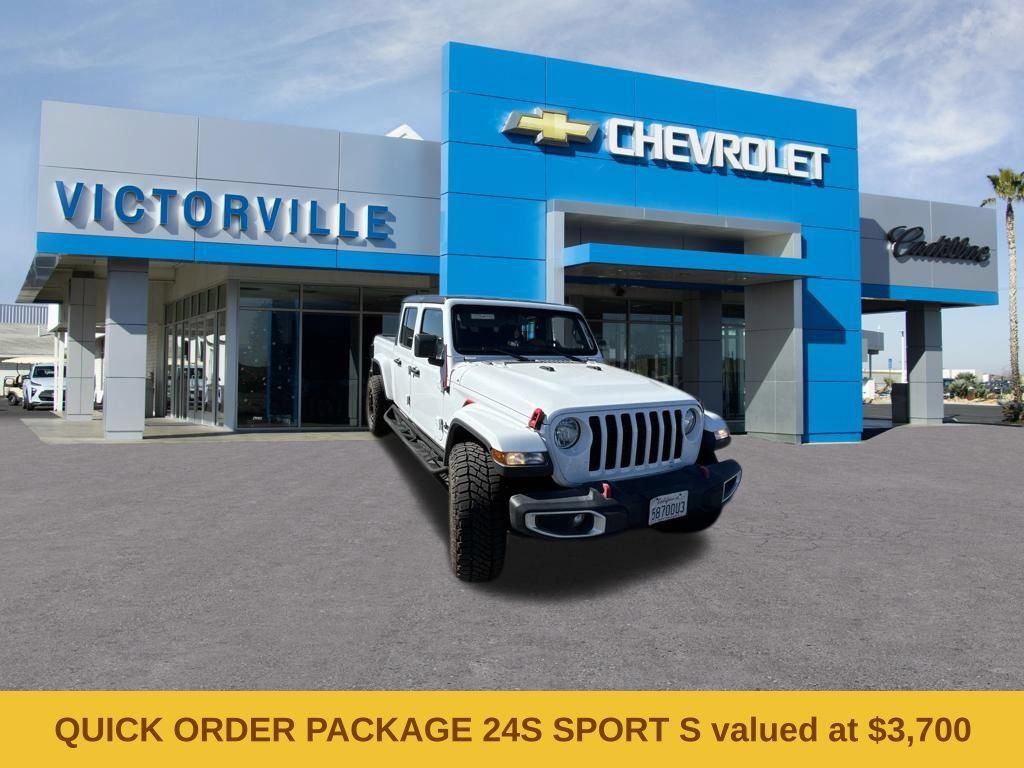 Used 2023 Jeep Gladiator Sport AWD/4WD image 3