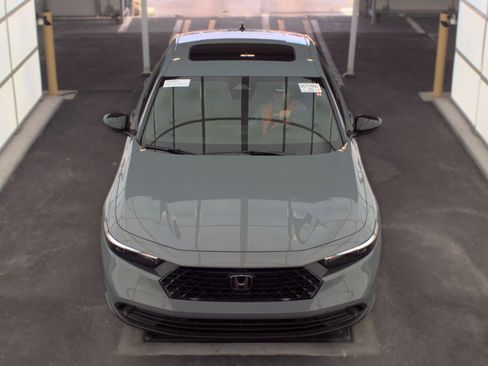 Used 2025 Honda Accord Sport image 6