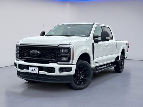 New 2026 Ford F250 Lariat w/ Black Appearance Package image 2