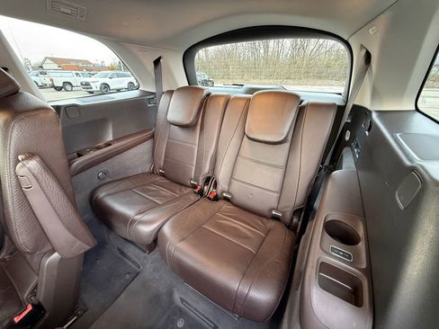 Used 2020 Mercedes-Benz GLS 450 4MATIC image 25