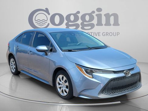 Used 2020 Toyota Corolla LE FWD image 7
